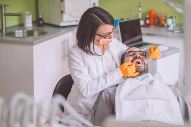 Best Mobile Emergency Dentist in Fife Heights, WA